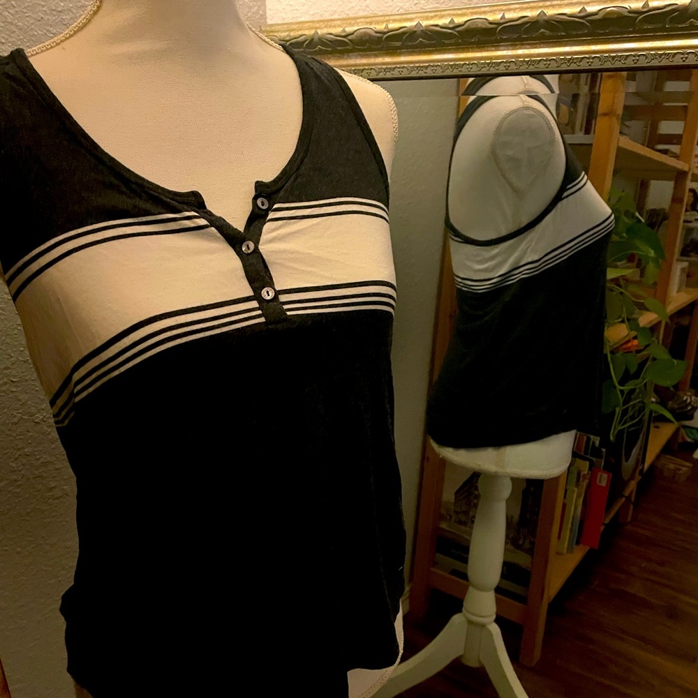 American Eagle surfcore tank